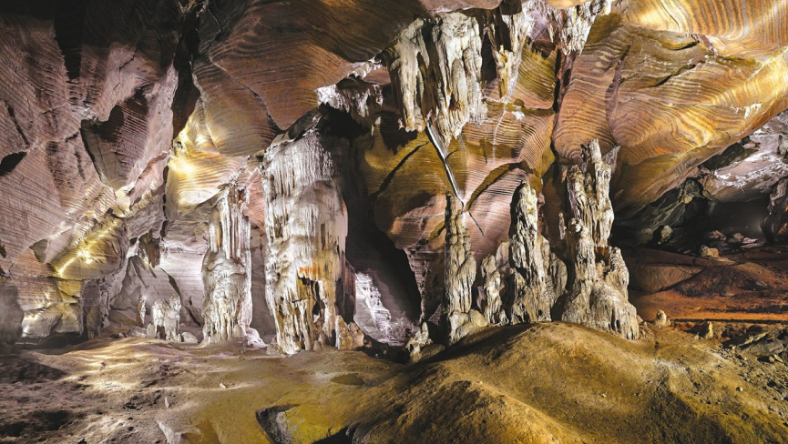 Kailash And Kutumsar Caves