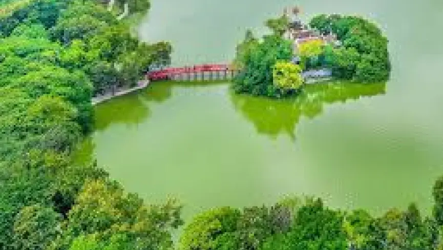 Hoan Kiem Lake