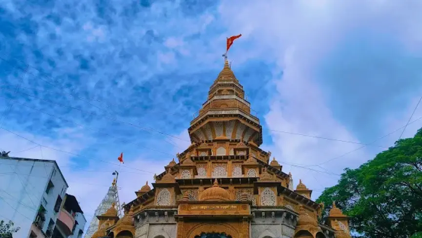 Shrimant Dagdusheth Halwai Ganpati Ji Mandir