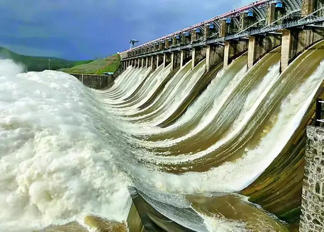 Ukai Dam