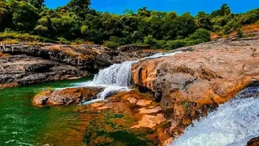 Zanzari Waterfall