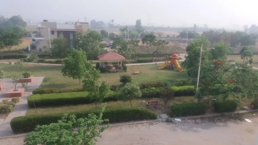 PARK NO 7 OMAXE CITY