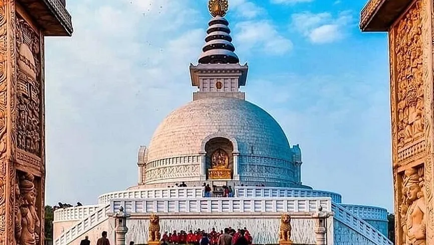 Vishwa Shanti Stupa, Rajgir