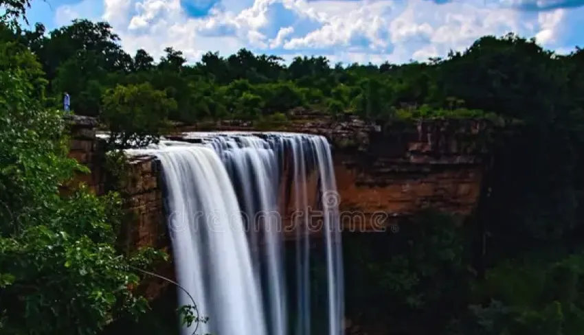 Tamda Ghumar Waterfall
