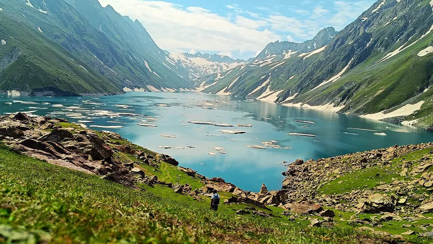 Kounsarnag Lake Trek and Adventure