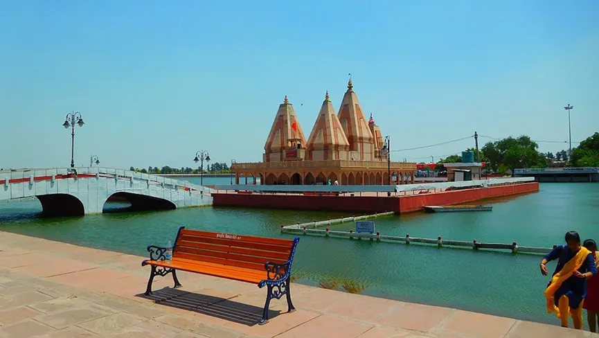 Brahma Sarovar Kurukshetra