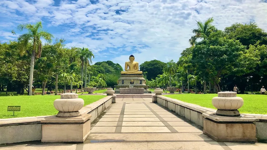 Viharamahadevi Park