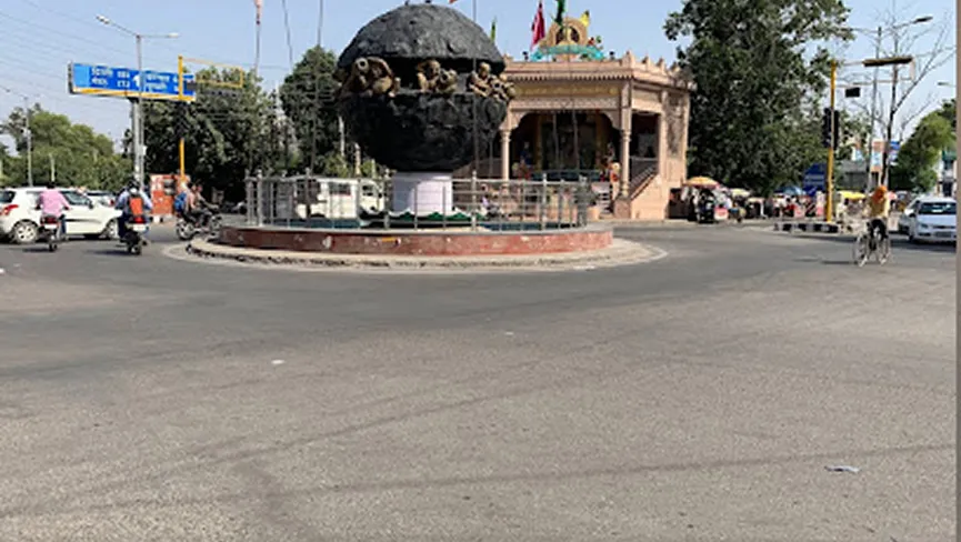 Maharaja Aggarsain Smarak