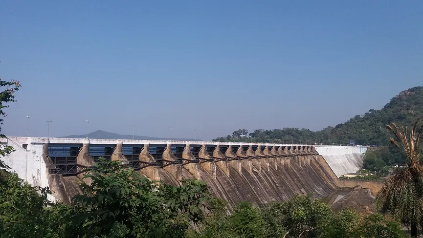 Massanjore Dam