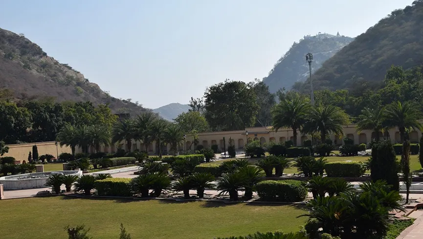 Sisodia Rani ka Bagh