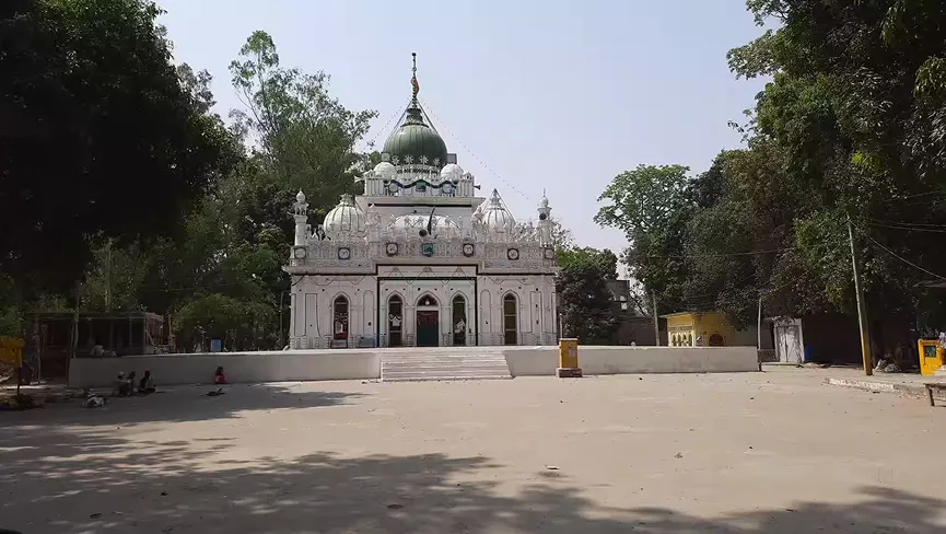 DARGAH HAZRAT SYED SALAR MASOOD GHAZI R H