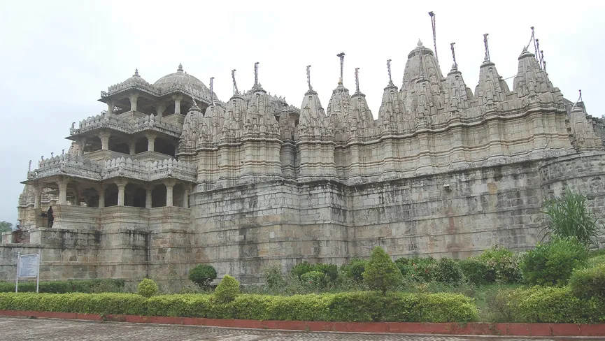 Shri Achaleshwar Mahadev Temple