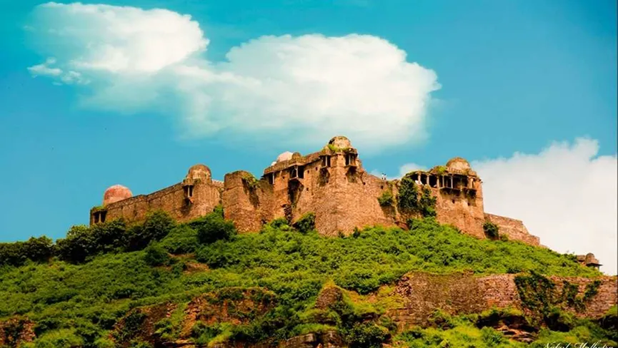 Raisen Fort