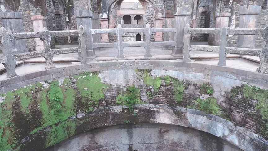 Champa Baoli