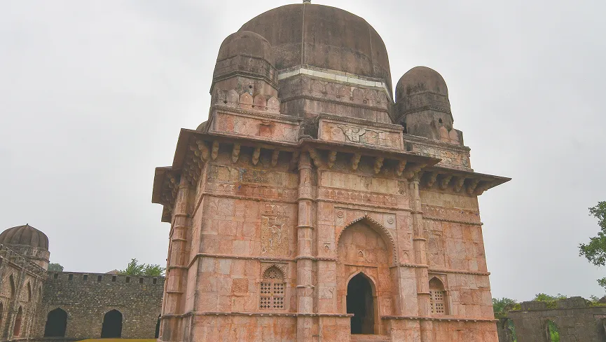 Darya Khans Tomb