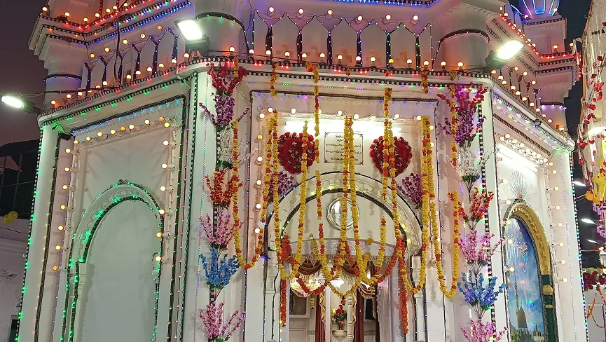 Dargah Hazrat Abul Hasan Shah Warsi
