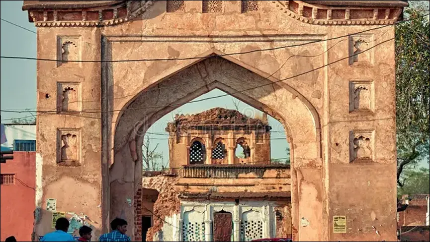 Orchha gate