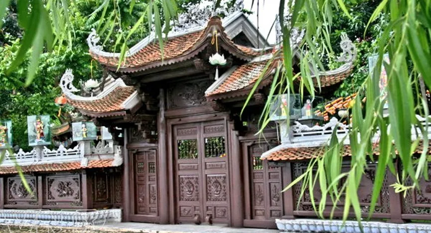Van Nien pagoda