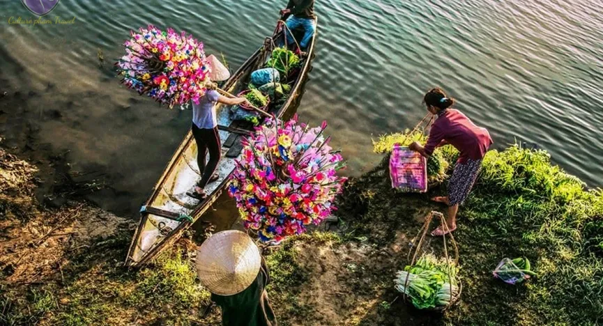 Thanh Tien Paper Flower Making Village