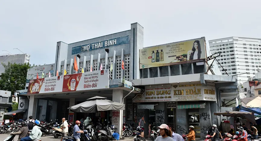 Binh Chanh Market