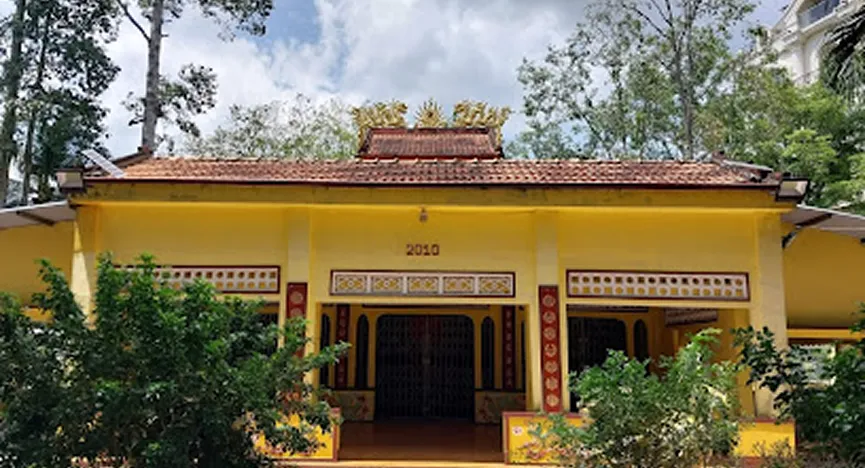 Binh My Commune Temple