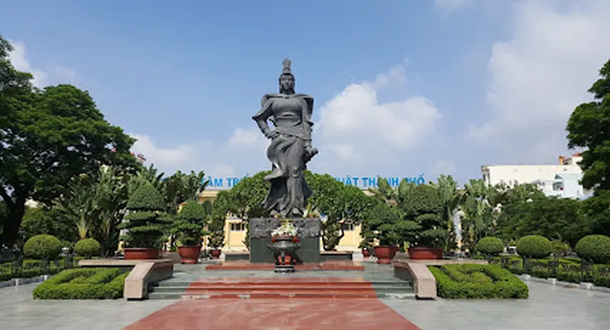 An Bien flower garden