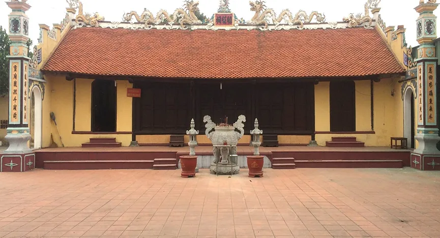 ROAD TO KHA LAM TEMPLE HISTORICAL SITE