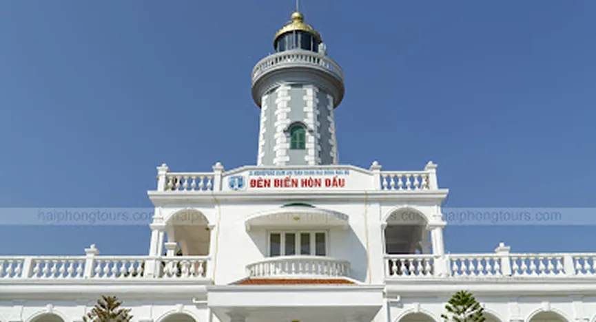 Light House of Hon Dau