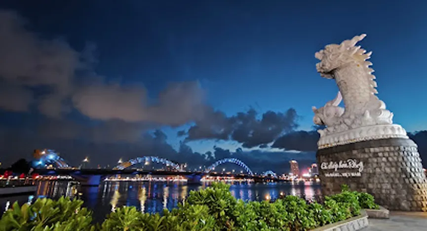 Statue of a Carp Transforming into a Dragon