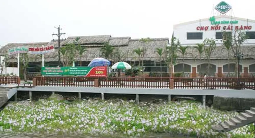 Cai Rang Floating Market stopover point
