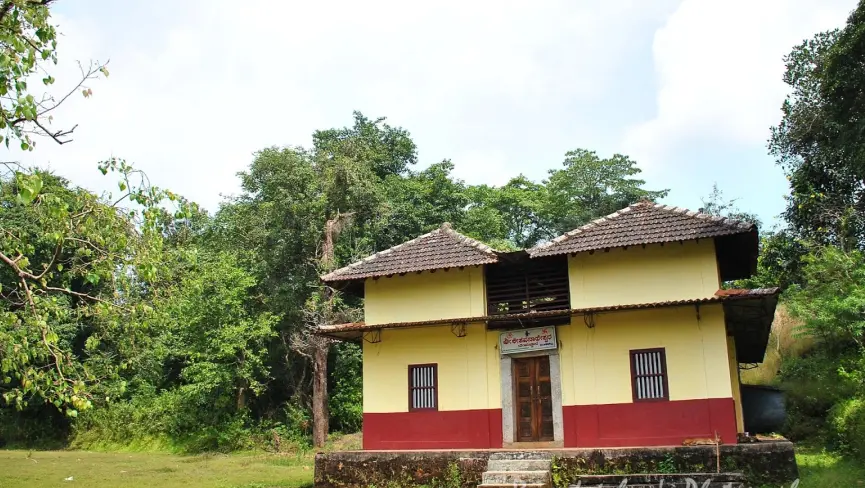 Sri Keshavanatheshwara Temple Moodgal Keradi